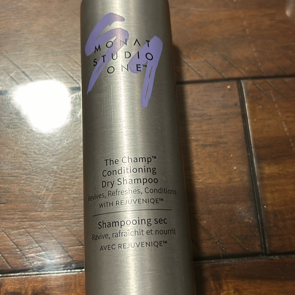 The Champ Conditioning Dry Shampoo